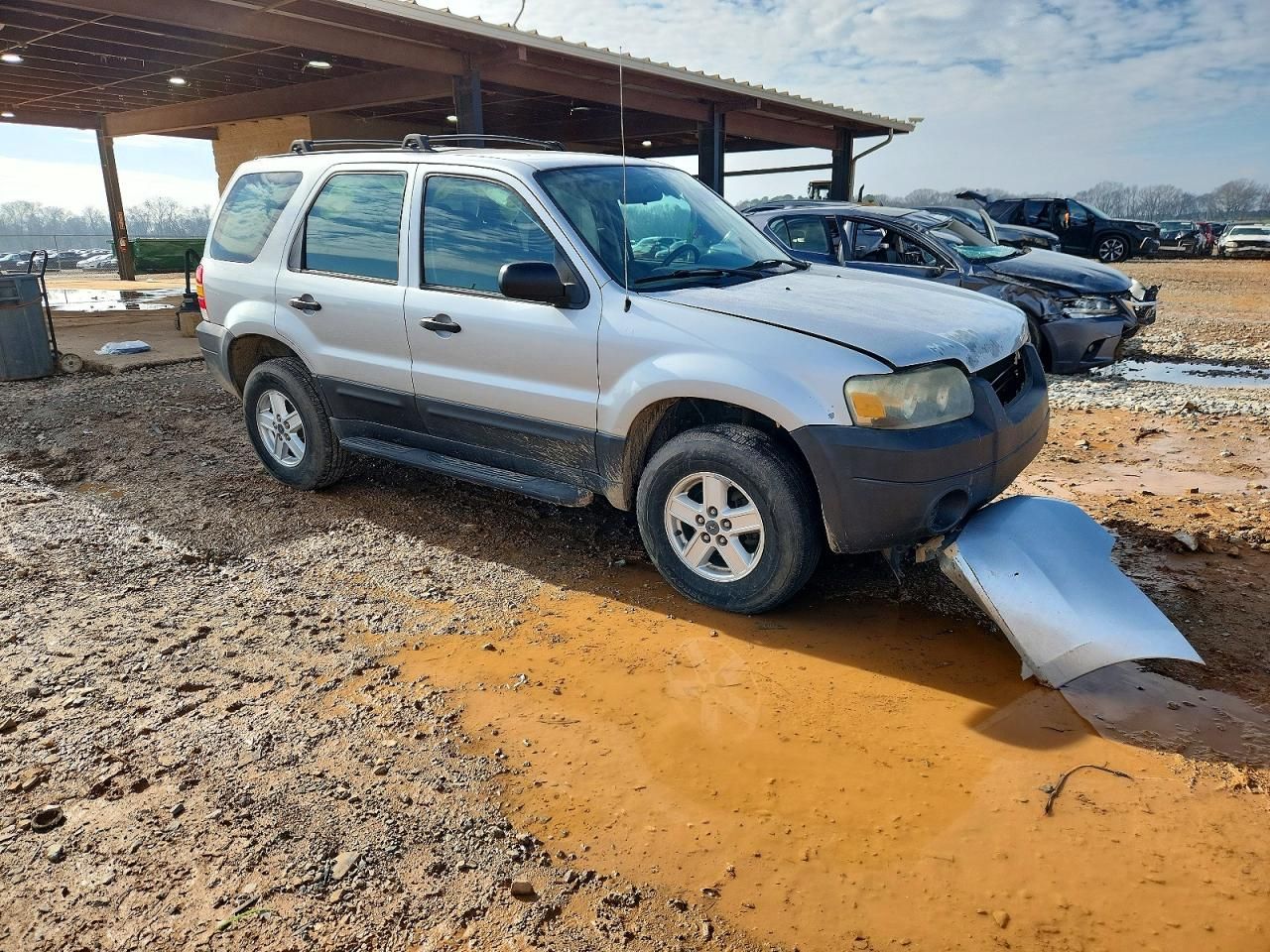 2005 Ford Escape xls