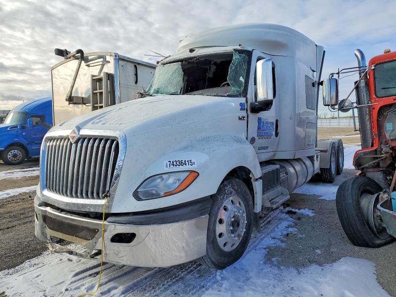 2020 International LT625 Semi Truck