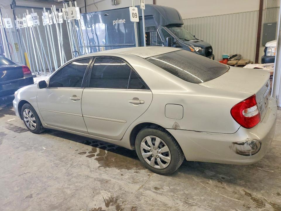 2002 Toyota Camry le