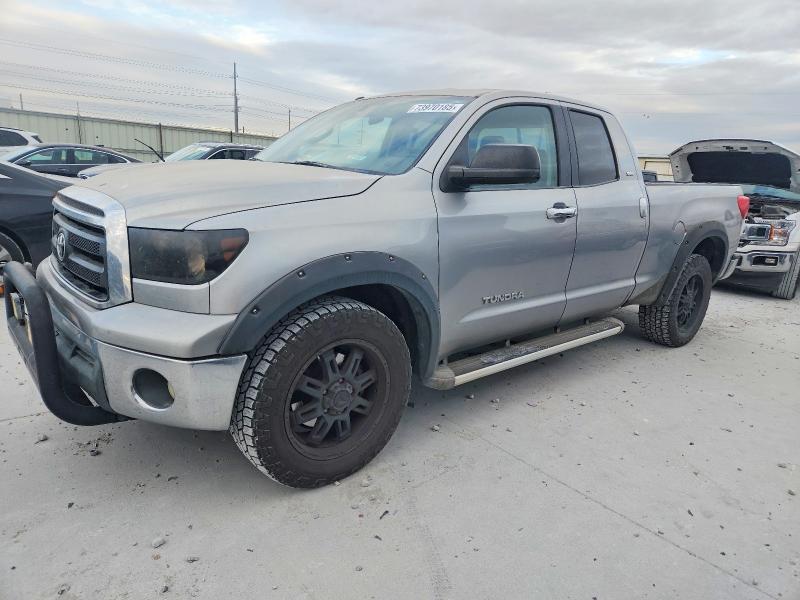 2010 Toyota Tundra Double cab SR5