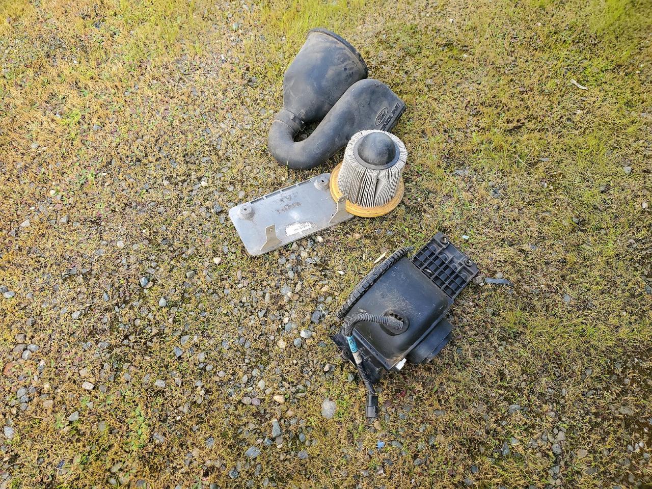 2000 Ford Econoline E350 Super Duty Cutaway Van