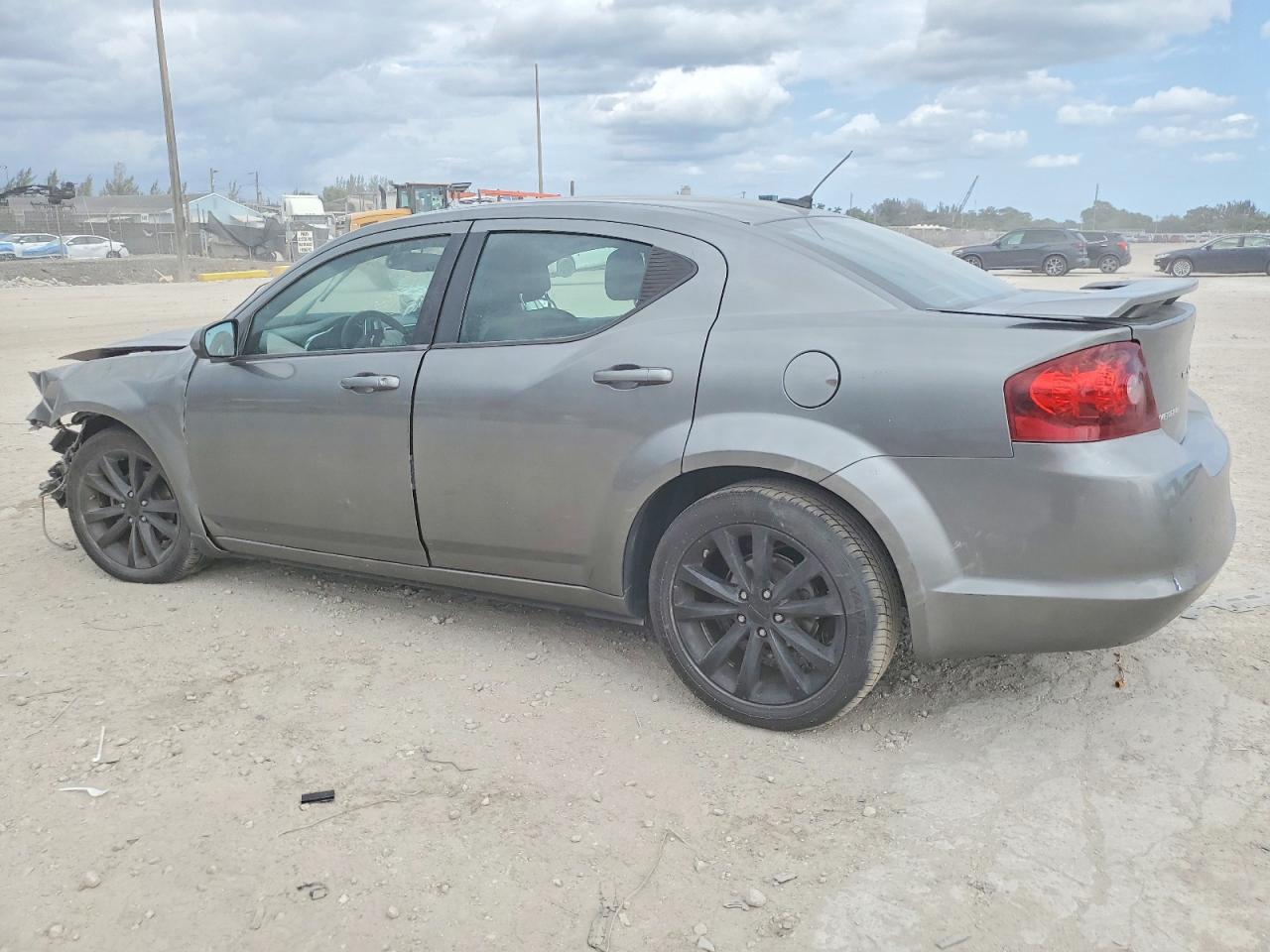 2013 Dodge Avenger sxt