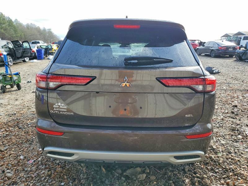 2022 Mitsubishi Outlander sel