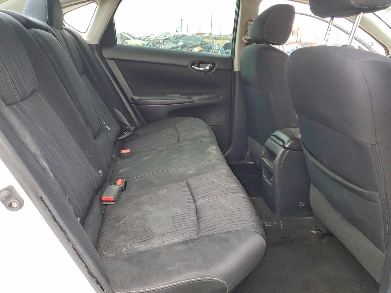 2016 Nissan Sentra s