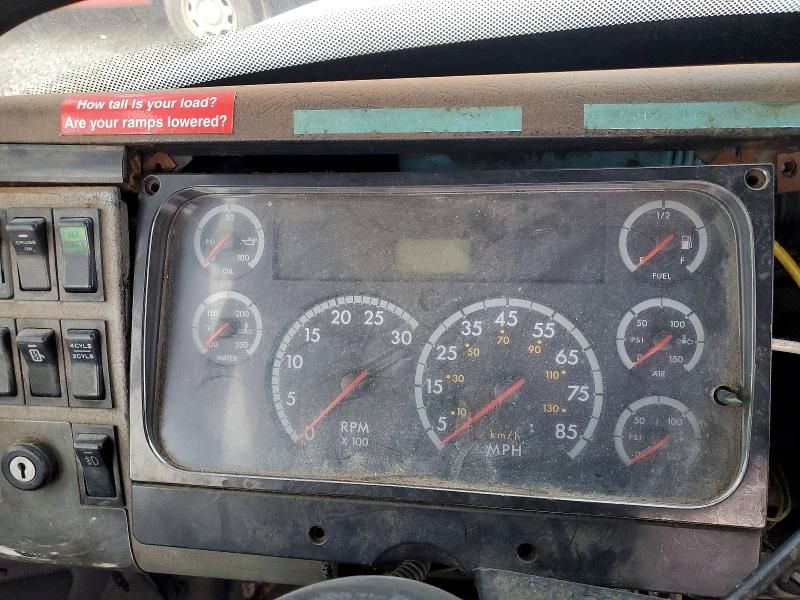 2001 Freightliner FL112 Car Carrier Truck