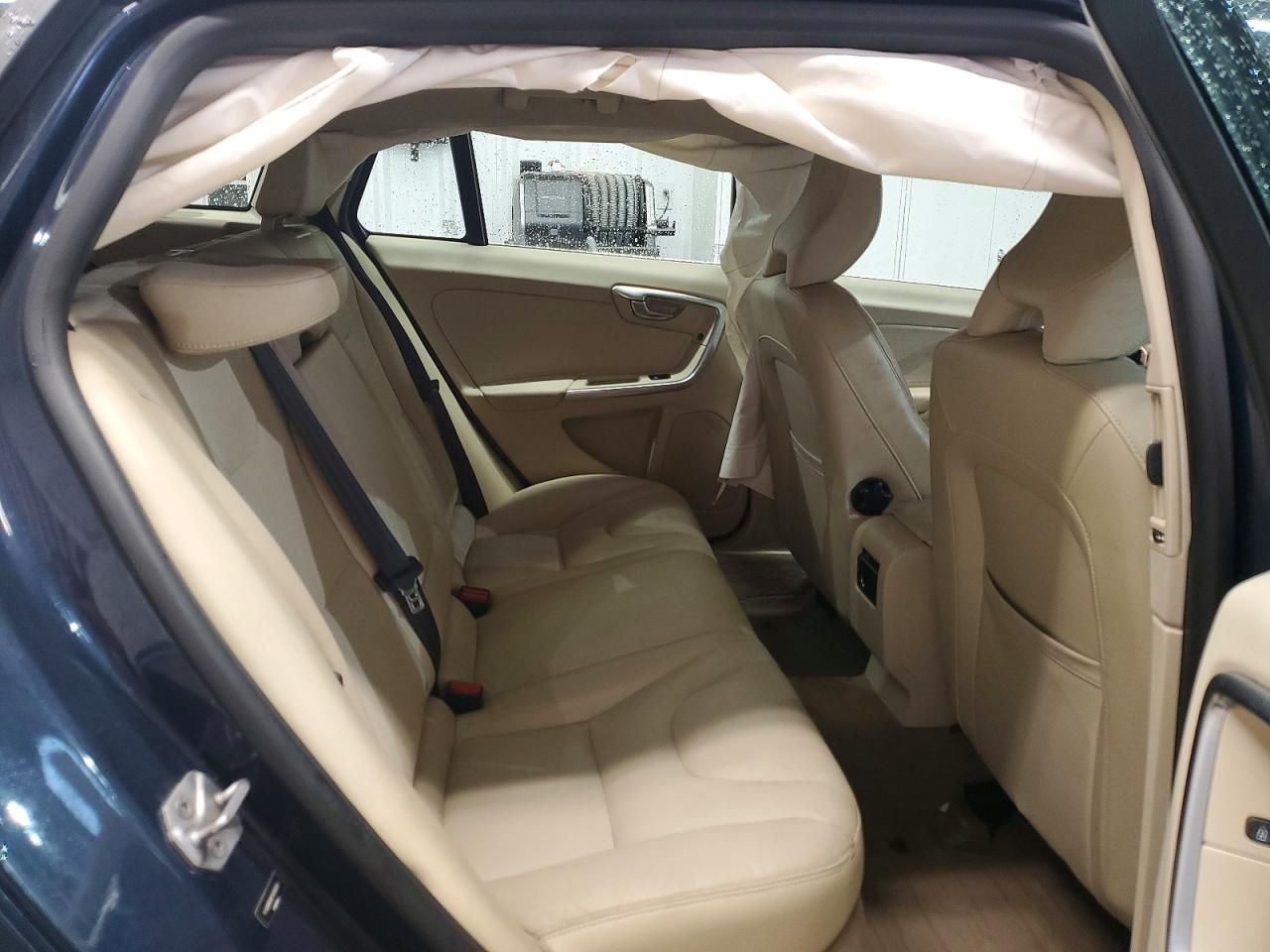 2015 Volvo V60 Premier+