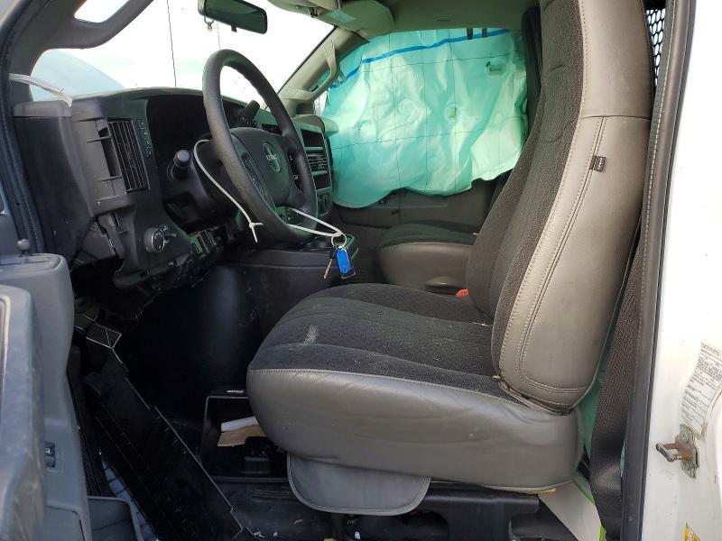 2022 GMC Savana G2500 Delivery Van