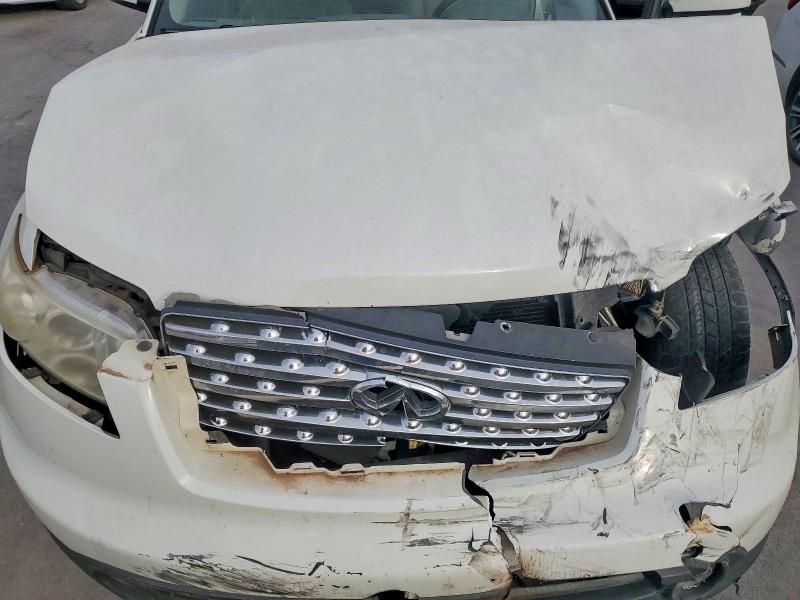2005 Infiniti Fx35