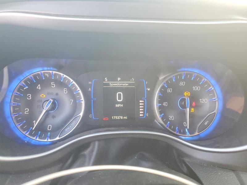 2020 Chrysler Pacifica Touring l