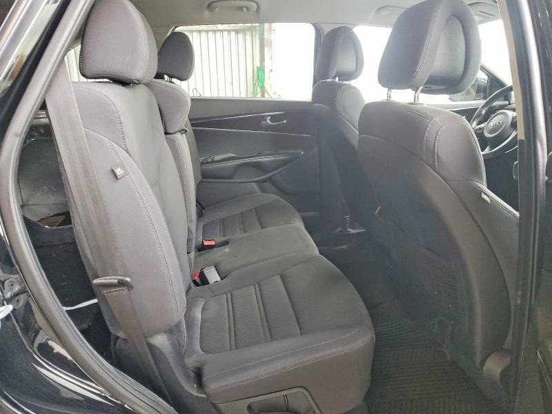 2016 KIA Sorento lx