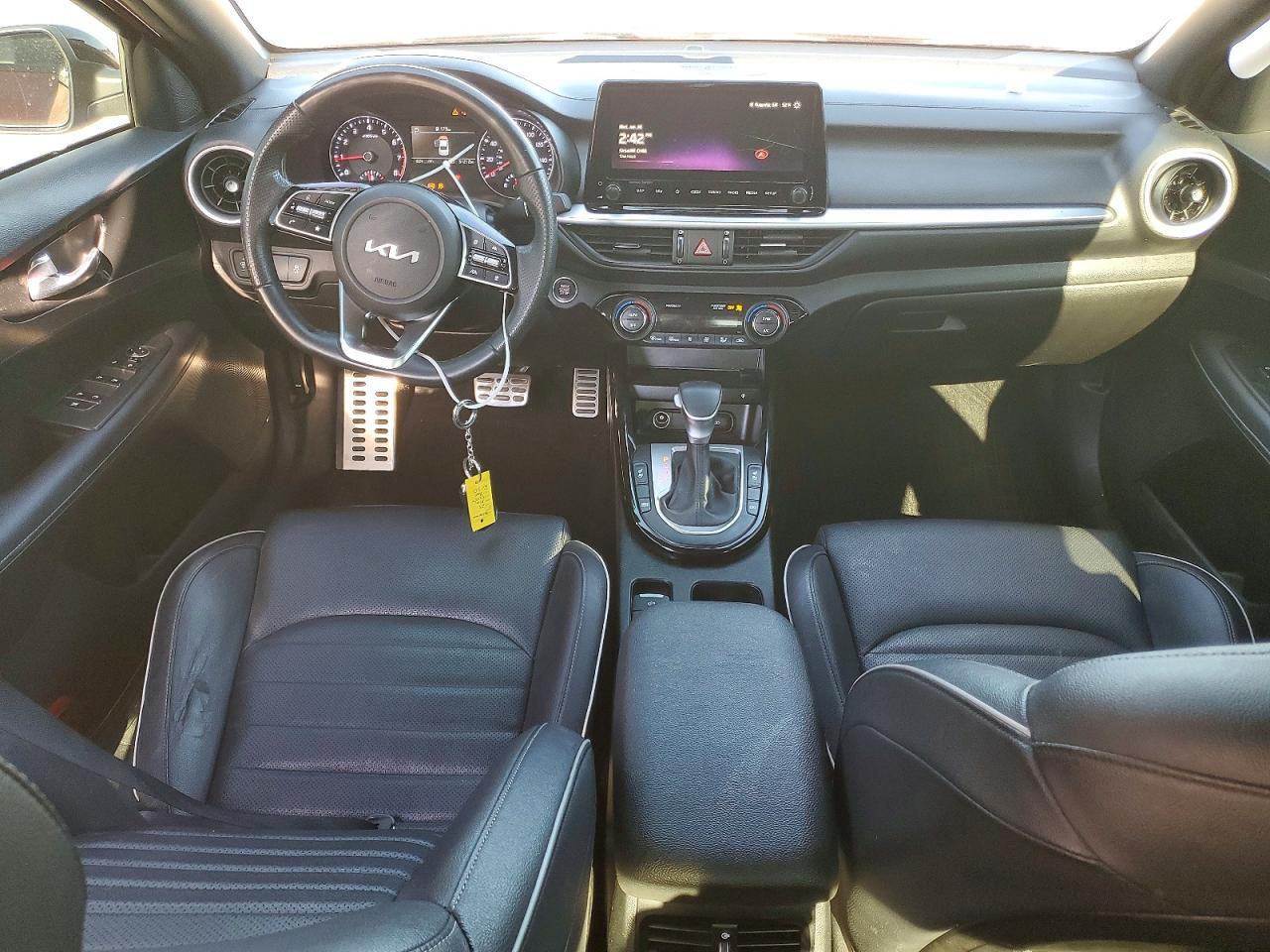 2023 KIA Forte gt Line