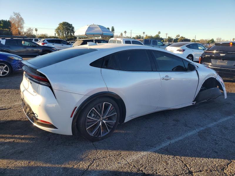 2023 Toyota Prius le