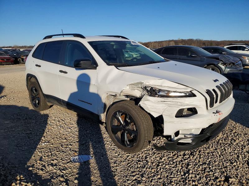 2017 Jeep Cherokee Sport
