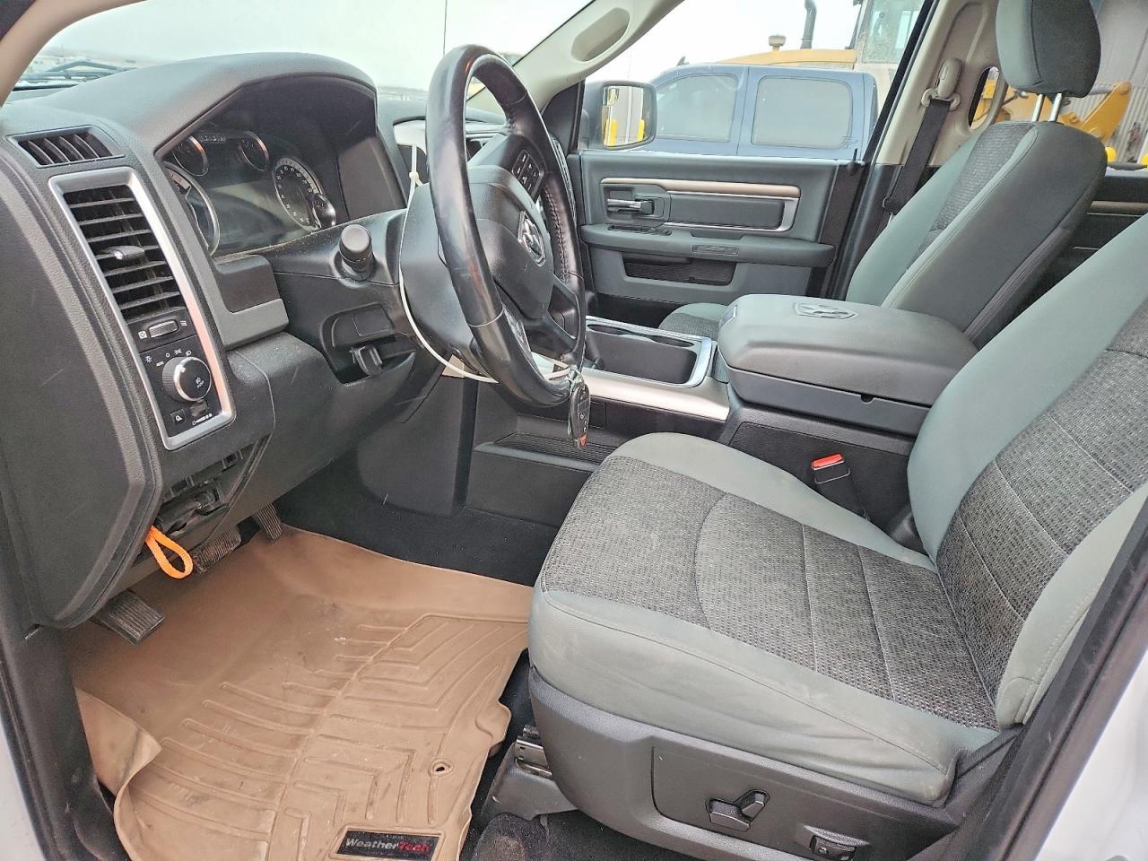 2017 Dodge RAM 1500 SLT