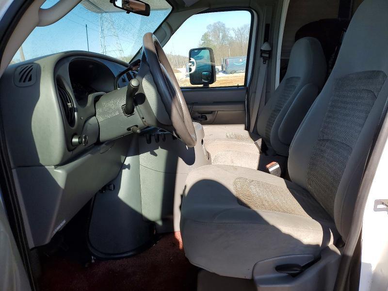 2005 Ford E450 Recreational Vehicle
