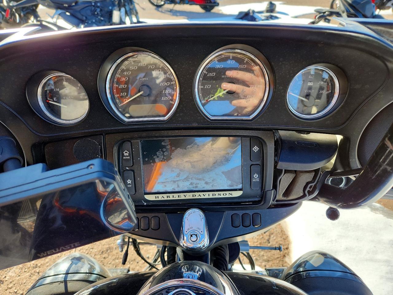 2015 Harley-Davidson Flhtcutg TRI Glide Ultra