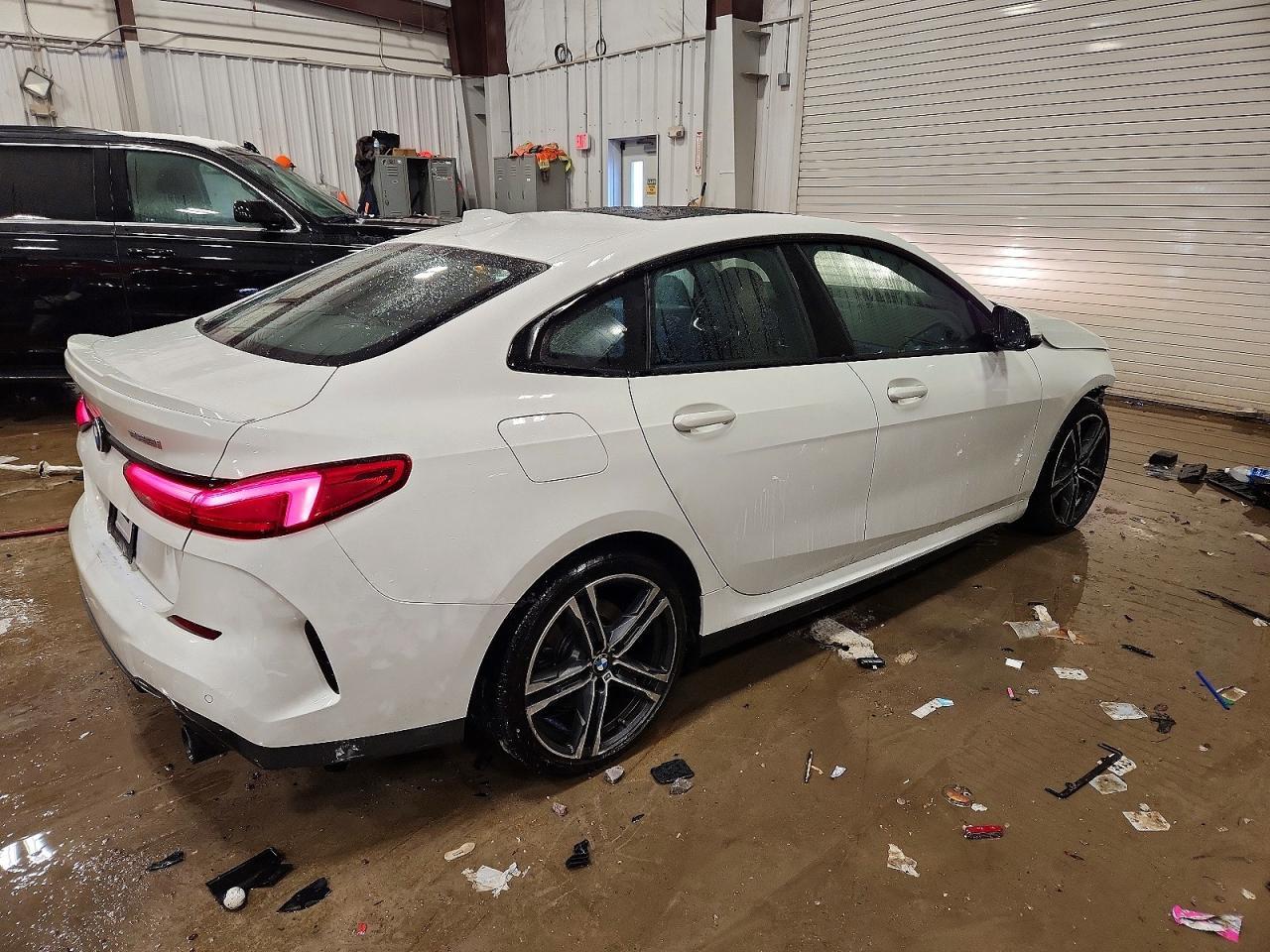 2021 BMW 228xi