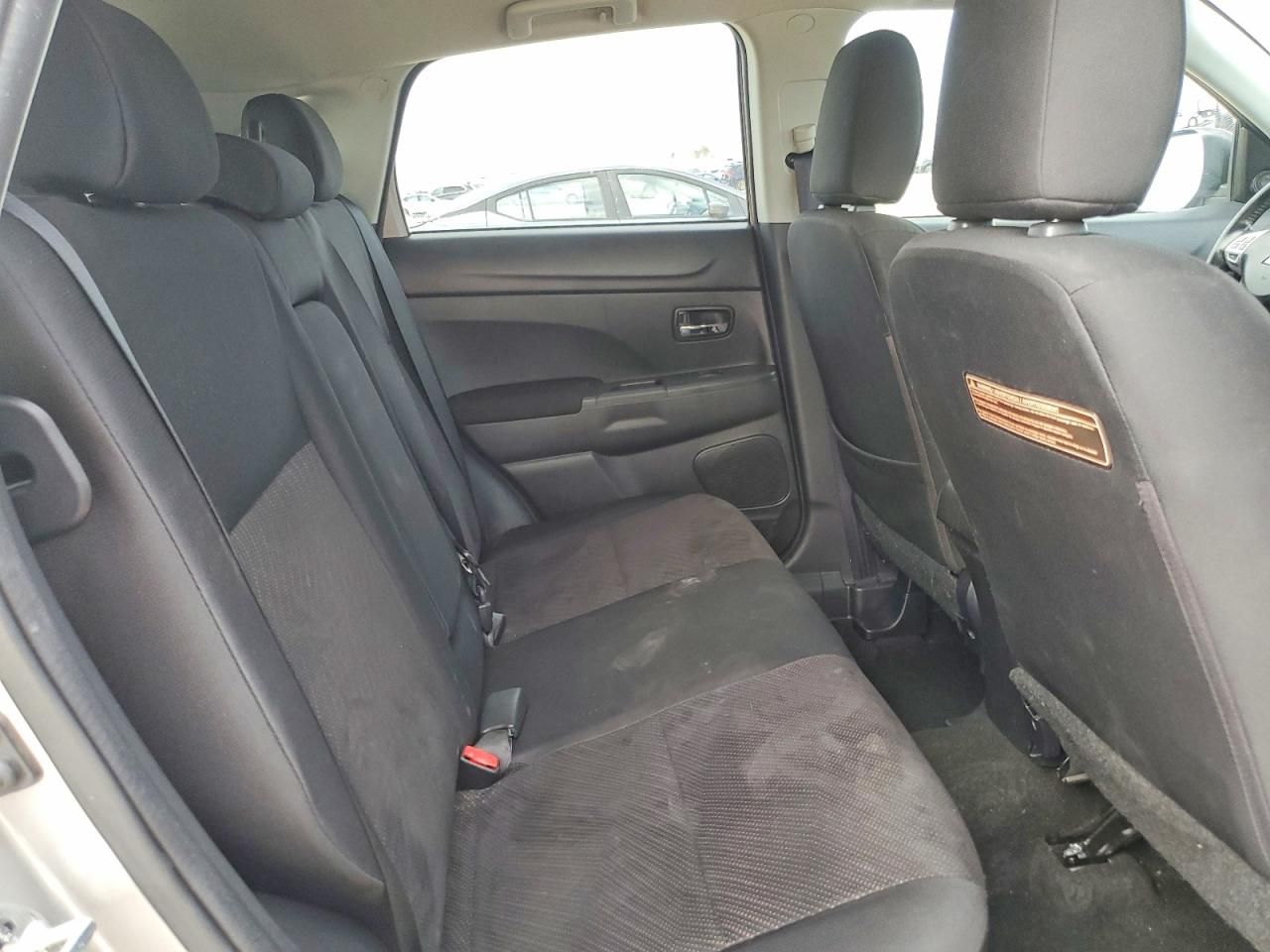 2013 Mitsubishi Outlander Sport le