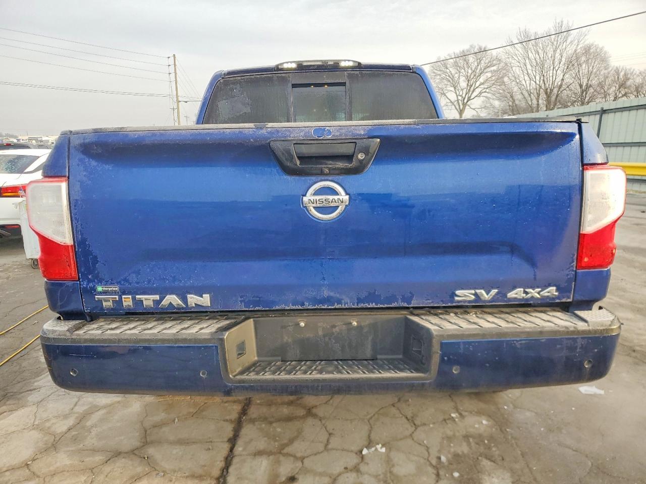 2021 Nissan Titan SV