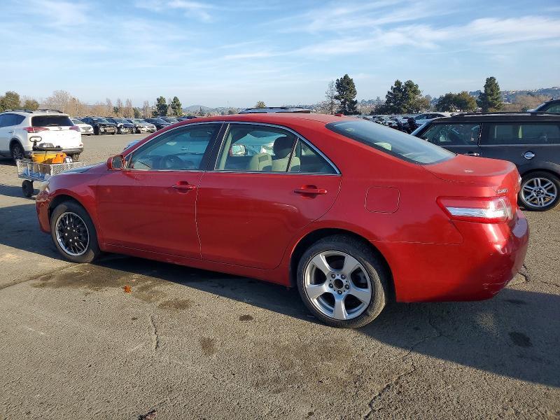 2011 Toyota Camry le