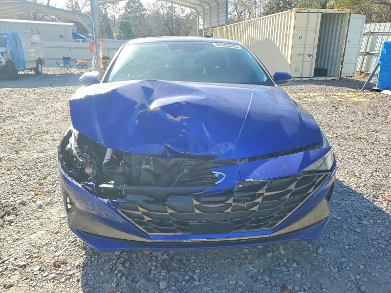 2023 Hyundai Elantra Limited