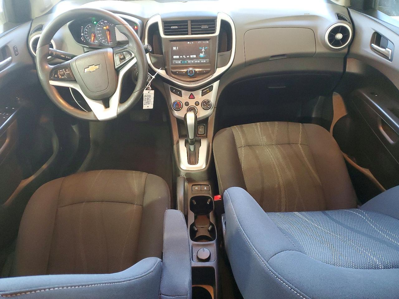 2017 Chevrolet Sonic lt
