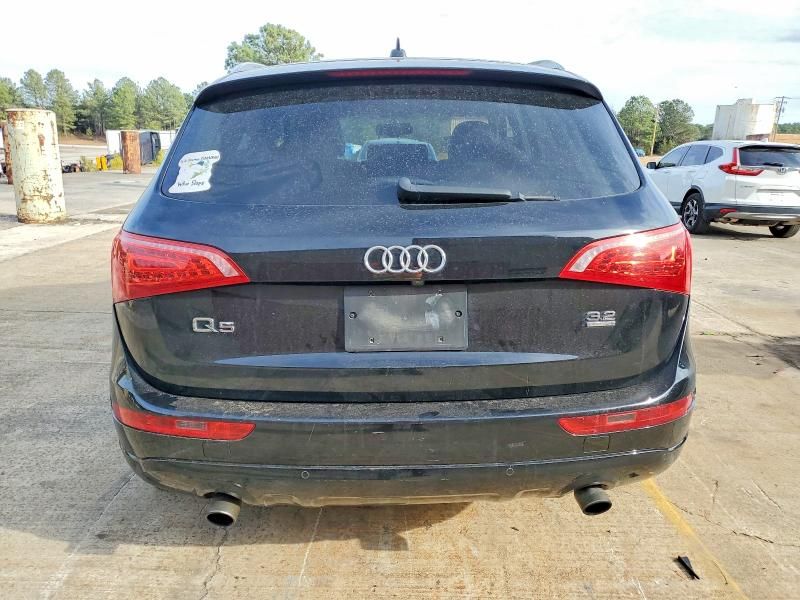 2010 Audi Q5 Premium Plus