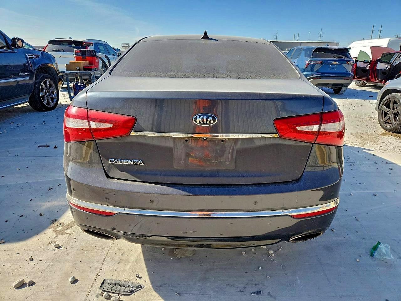 2014 KIA Cadenza Premium