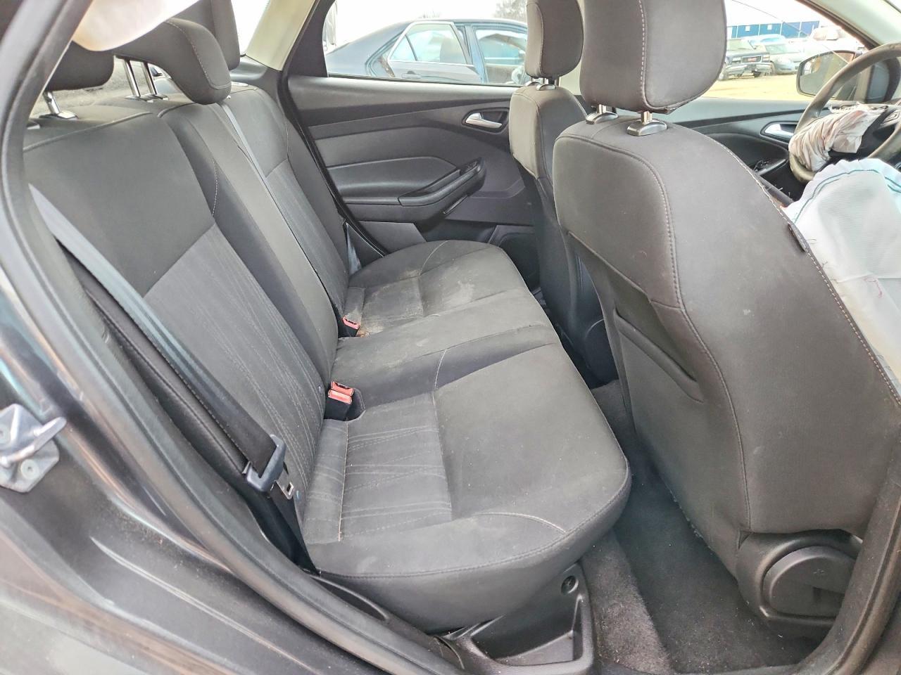 2018 Ford Focus se
