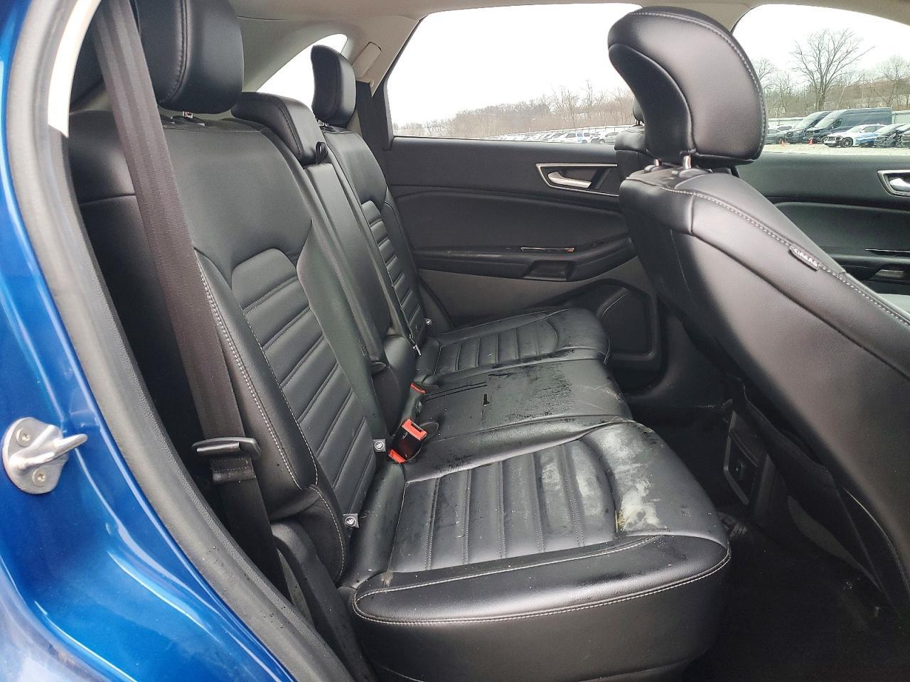 2018 Ford Edge sel