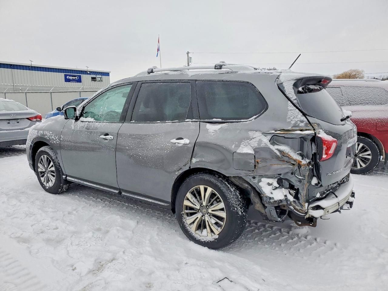 2017 Nissan Pathfinder s
