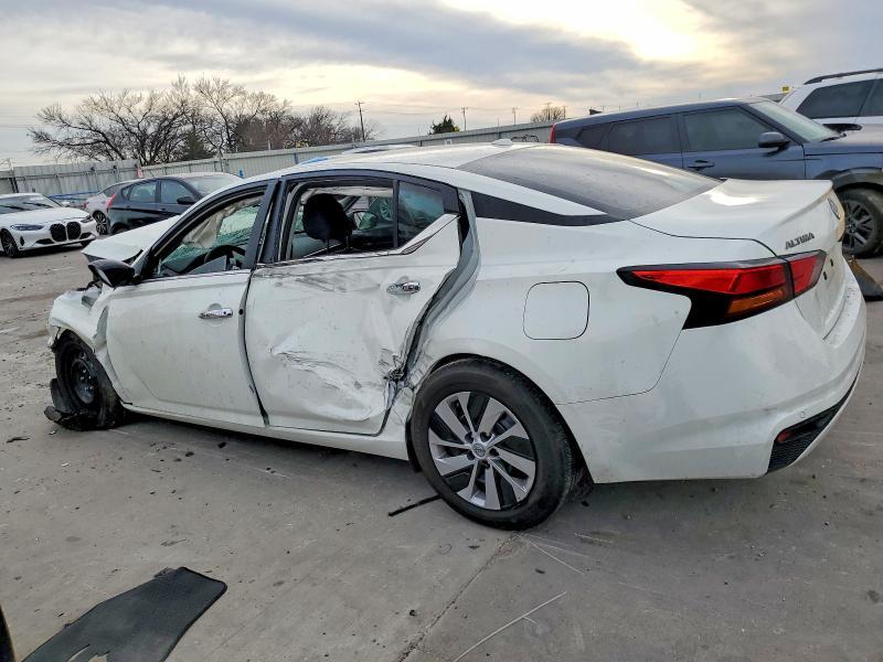 2025 Nissan Altima s
