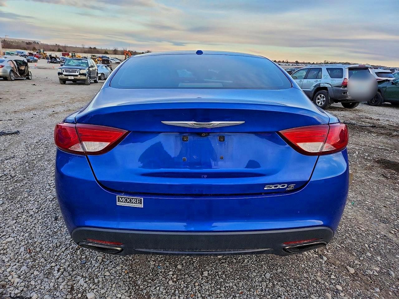 2015 Chrysler 200 s