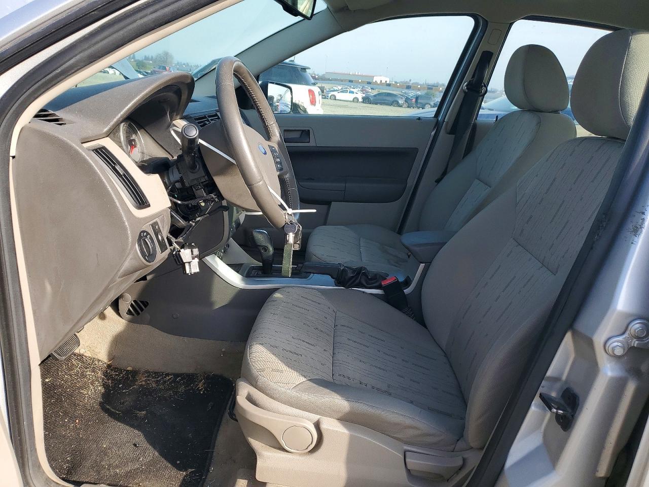 2010 Ford Focus se
