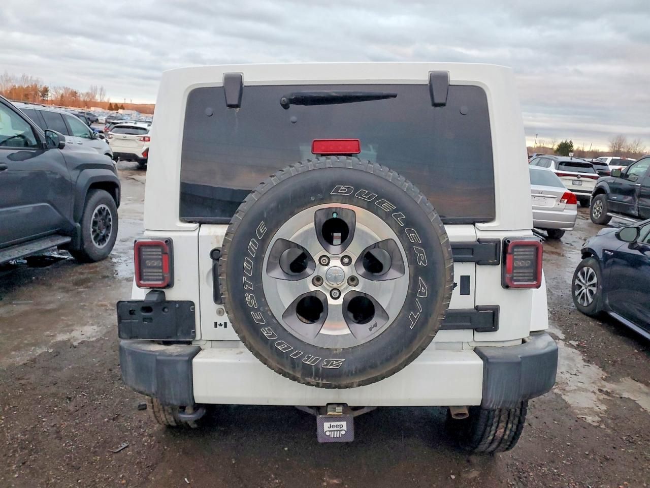 2016 Jeep Wrangler Unlimited Sahara