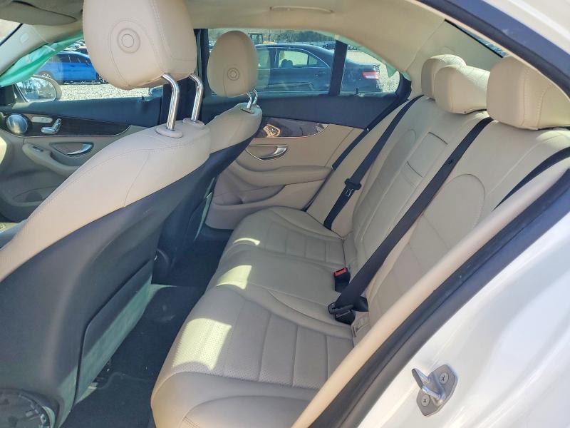 2021 Mercedes-Benz C300