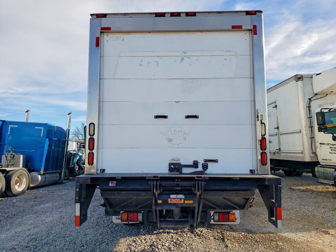2016 Isuzu NQR Refrigerated BOX Truck