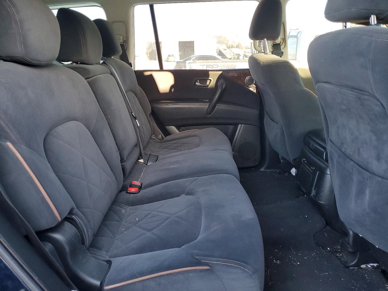 2018 Nissan Armada sv