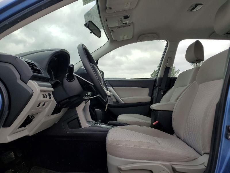 2015 Subaru Forester 2.5i