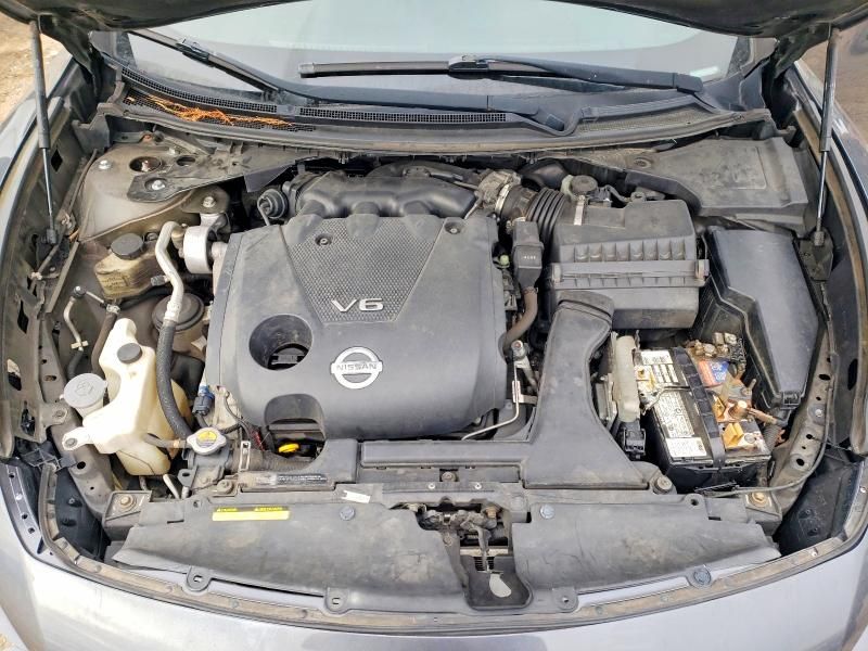 2013 Nissan Maxima s