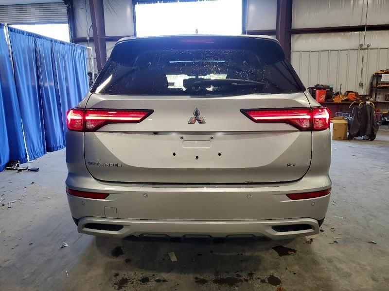 2024 Mitsubishi Outlander se