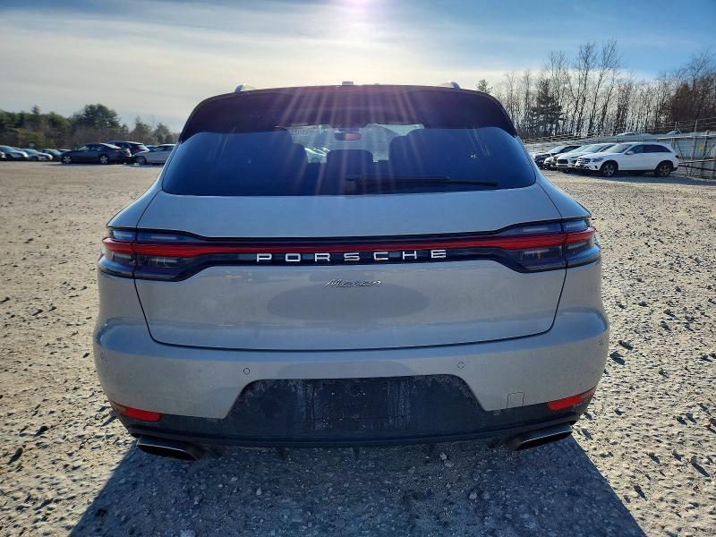 2021 Porsche Macan