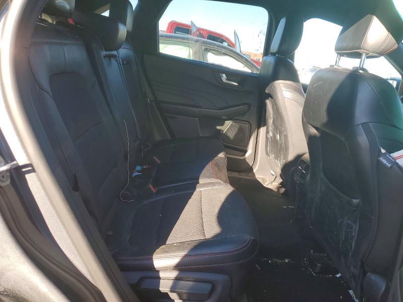 2023 Ford Escape st Line