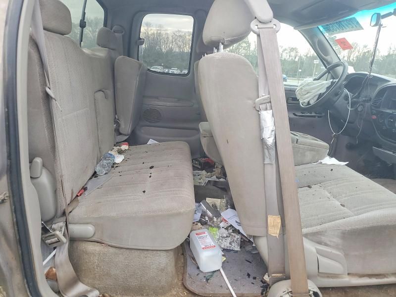 2000 Toyota Tundra Access cab