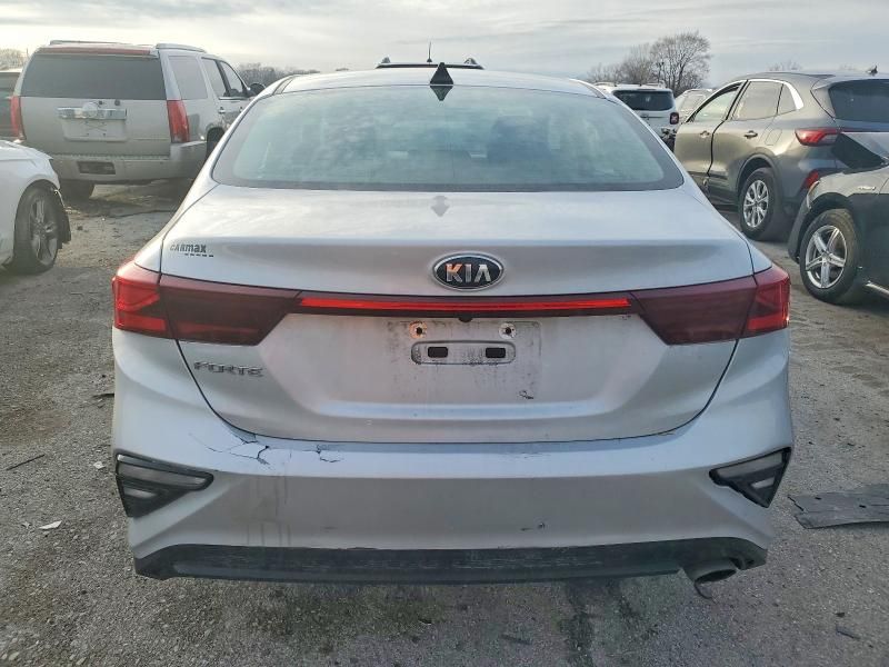 2021 KIA Forte fe
