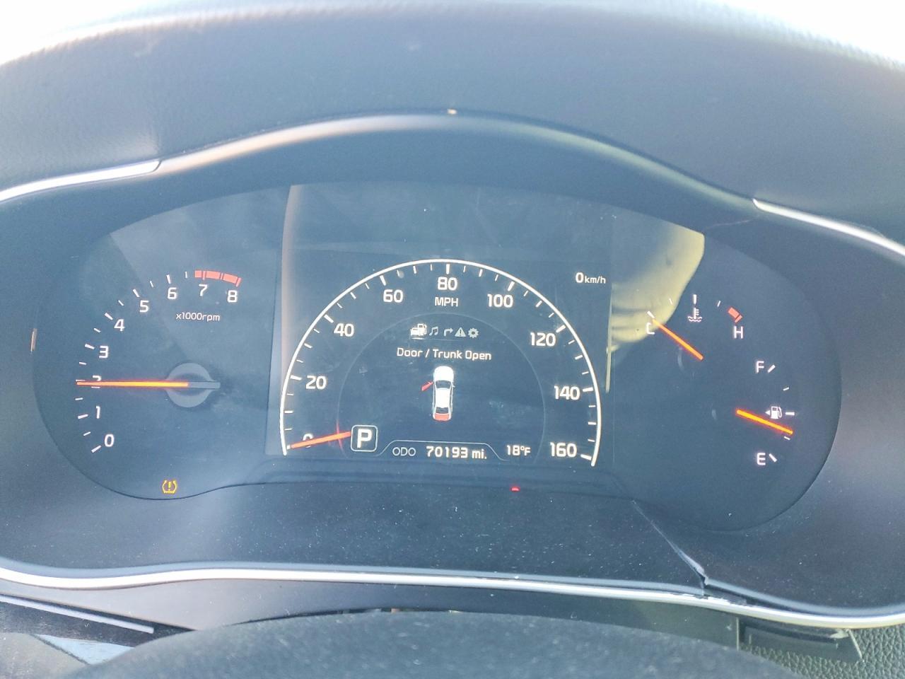 2015 KIA Cadenza Premium