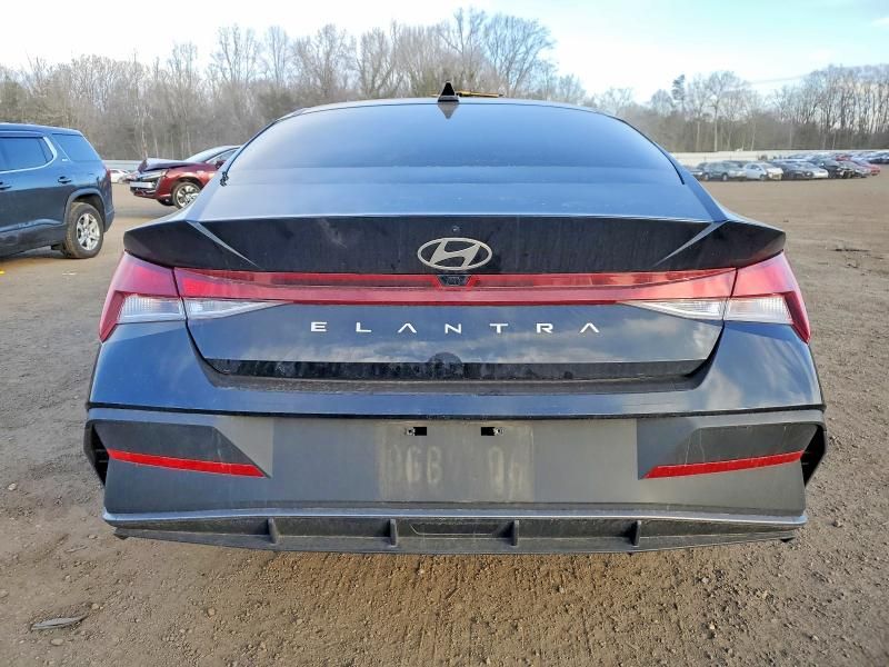 2024 Hyundai Elantra sel