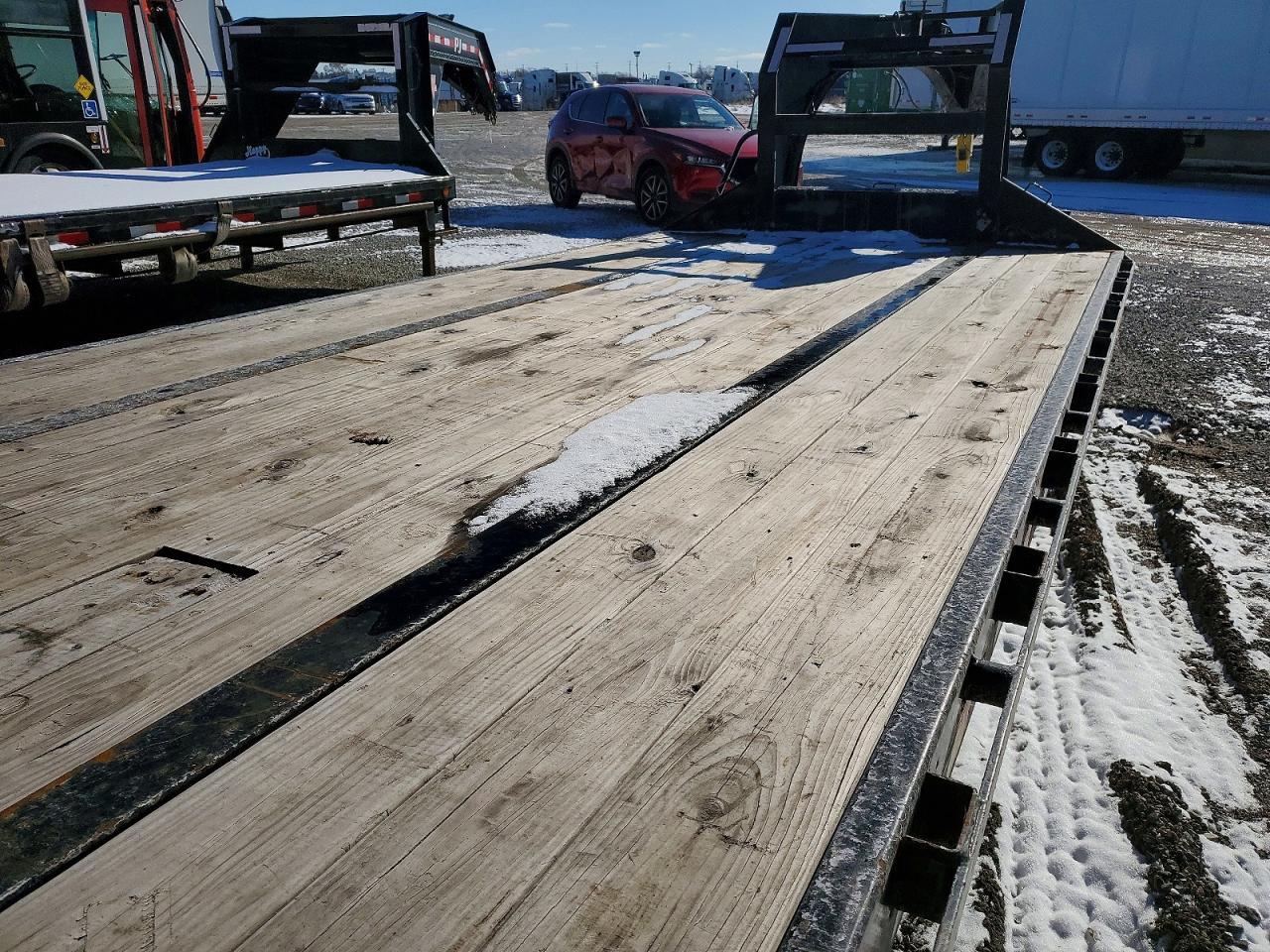 2023 Pj Trailer 2023 PJ 3F492 Equipment Trailer