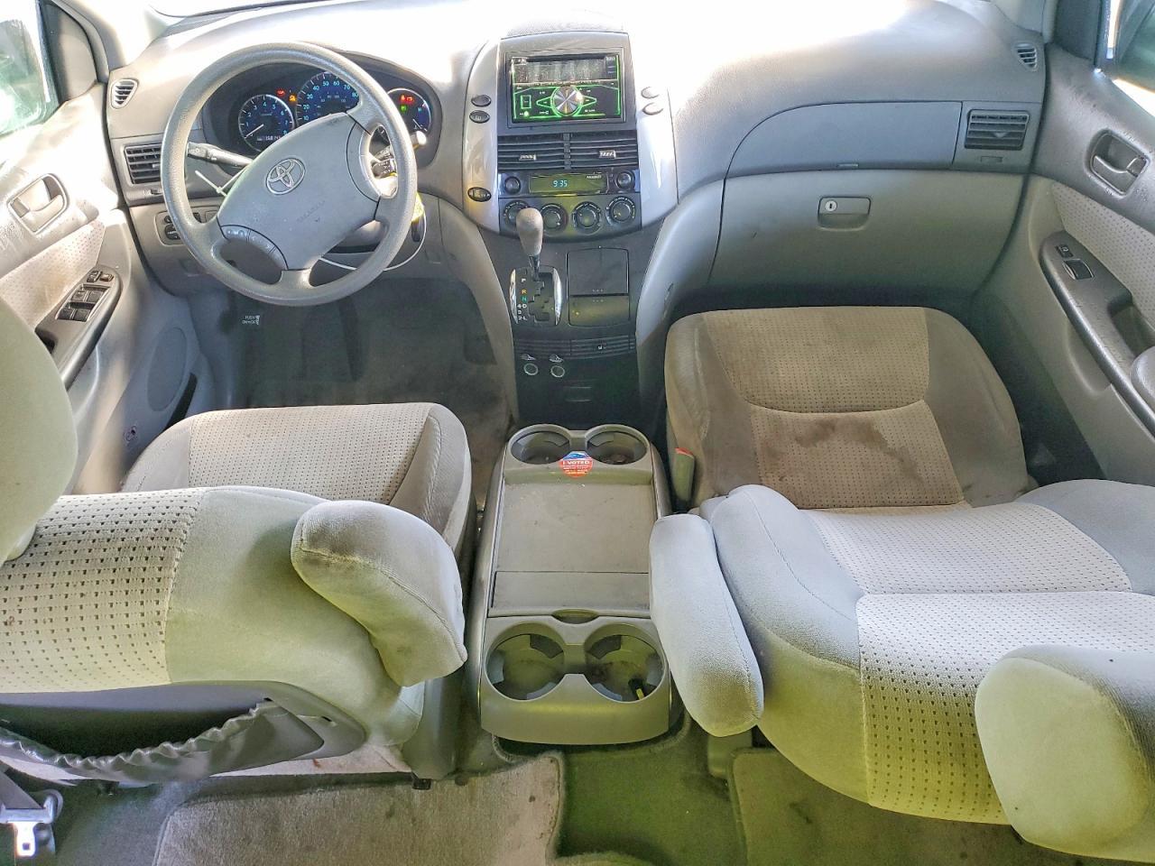 2006 Toyota Sienna l 7-passenger