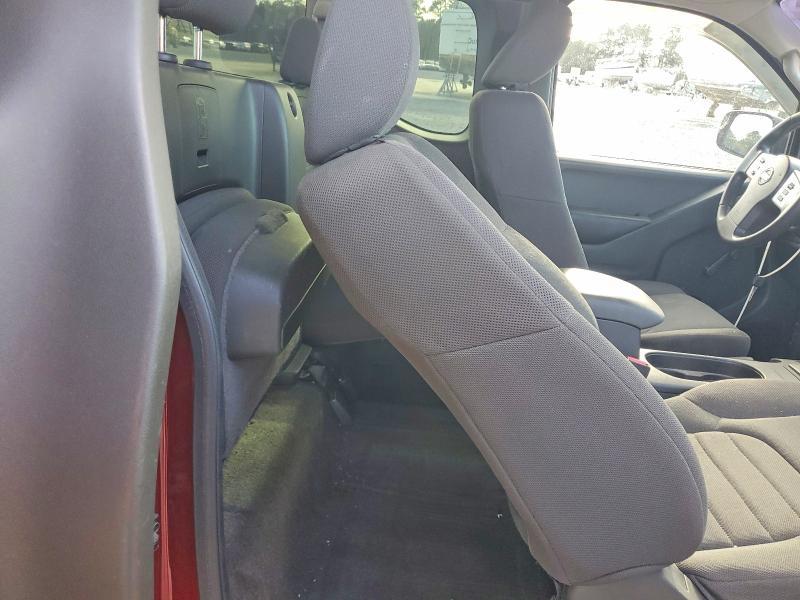 2015 Nissan Frontier s